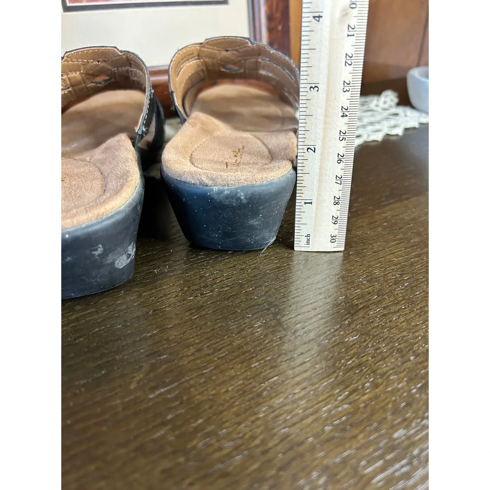 Vintage Thom McAn Black‎ Wedge Sandals – 90's Style